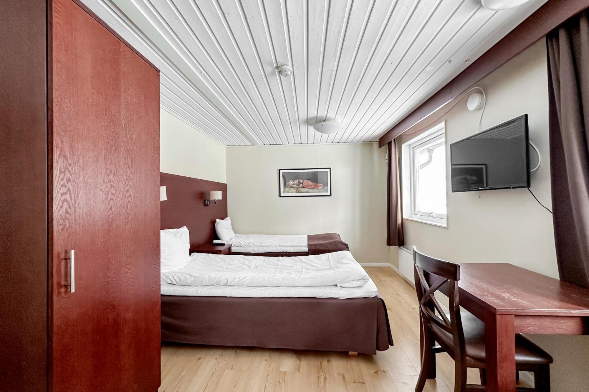 Kraja Hotel Ареплок Екстериор снимка