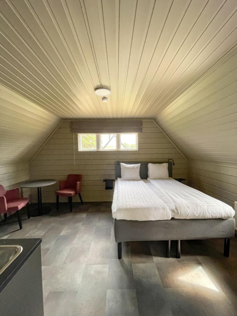 Kraja Hotel Ареплок Екстериор снимка